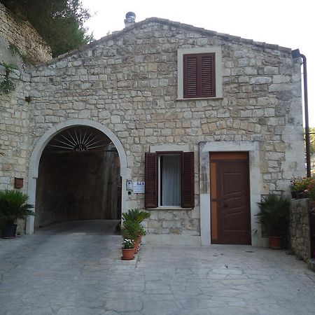 Pineta Monserrato Modica Extérieur photo