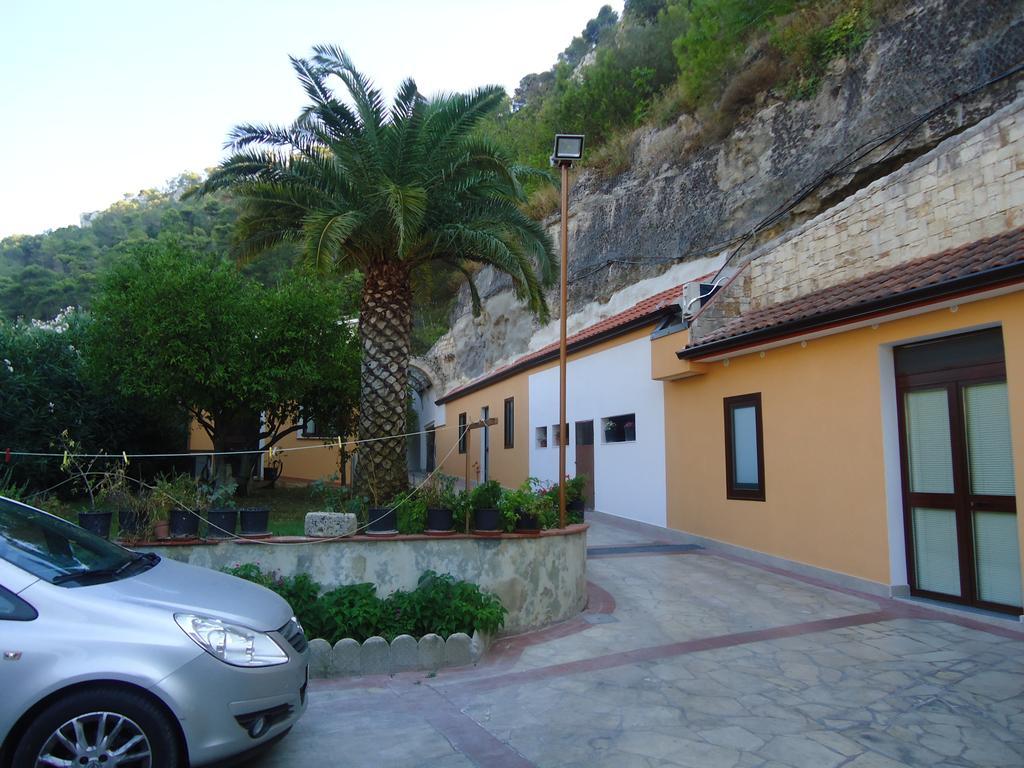 Pineta Monserrato Modica Extérieur photo